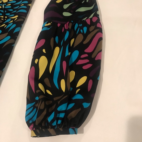 Harold’s silk tunic top - Picture 5 of 7